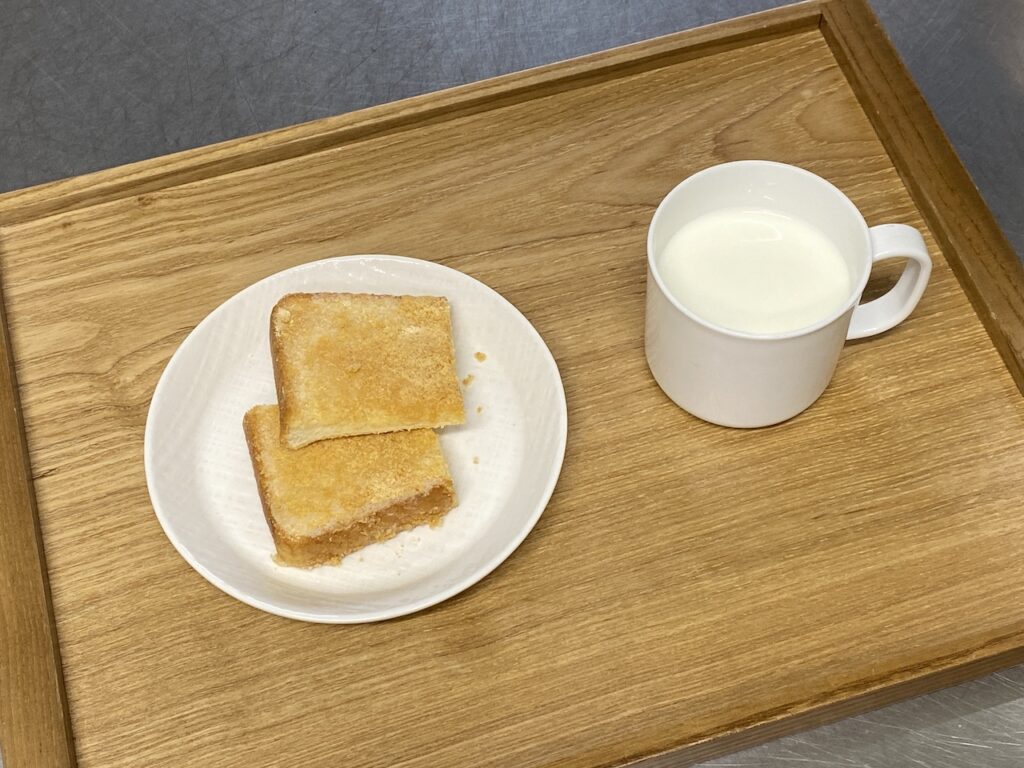 牛乳ときな粉トースト