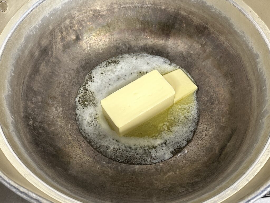 溶かしたバター