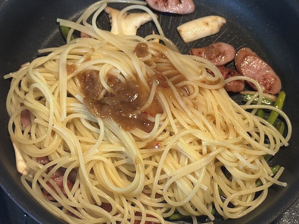 スパゲティーとパスタソース