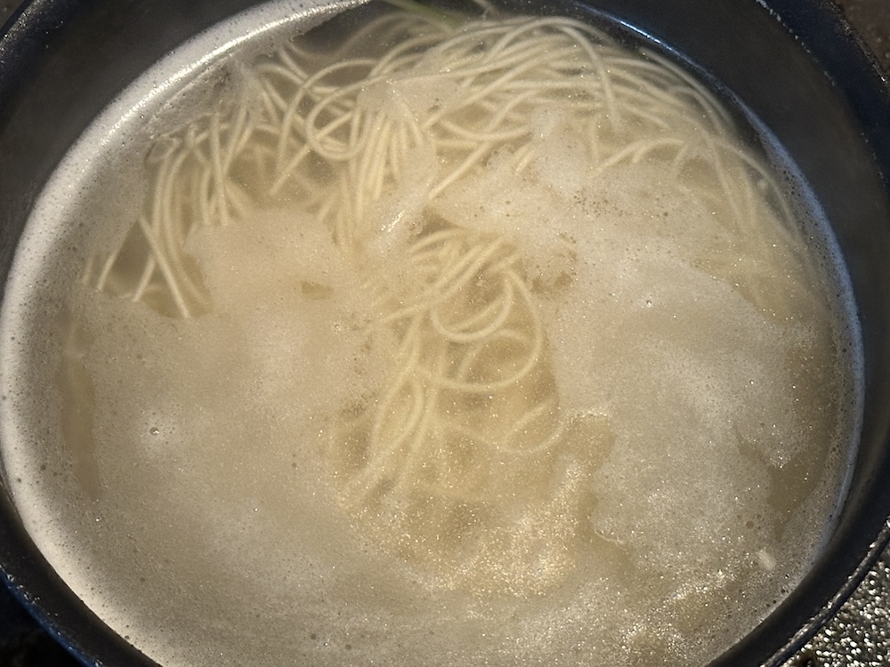 茹でた麺