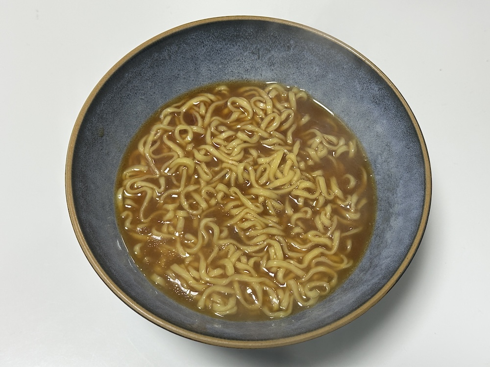 スープと麺