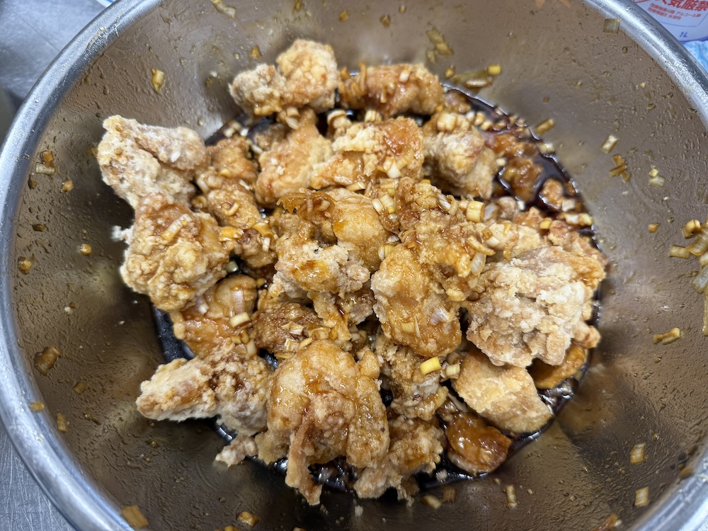 南蛮酢と絡めた鶏肉