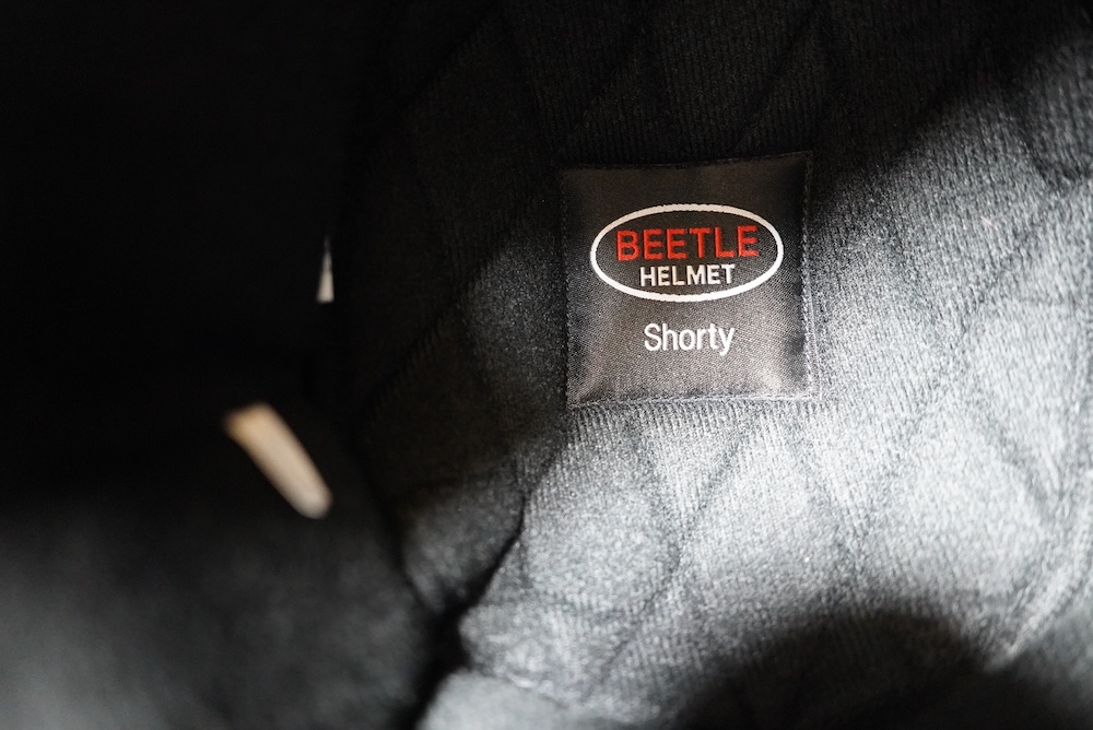 ヘルメットの内側