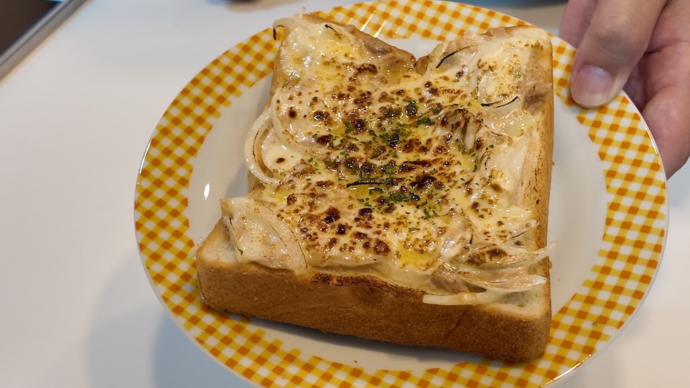 ツナチーズマヨトースト